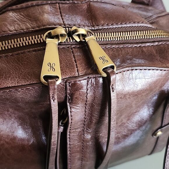 HOBO Beckon Leather Bag - Picture 5 of 11